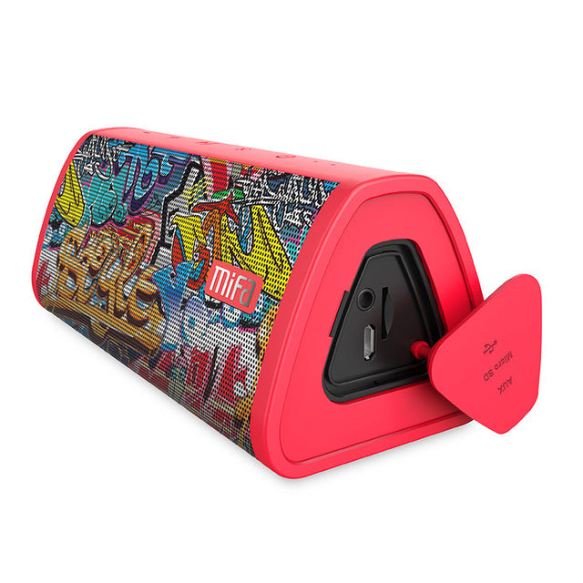 Mifa - Bocina Bluetooth con Sistema de Sonido de 10W Para Exteriores